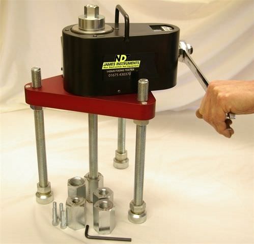 Испытательное устройство сопротивления экстракции - 30 - 145 kN | P-C-729 - James Instruments - с ручным приводом / для насоса
