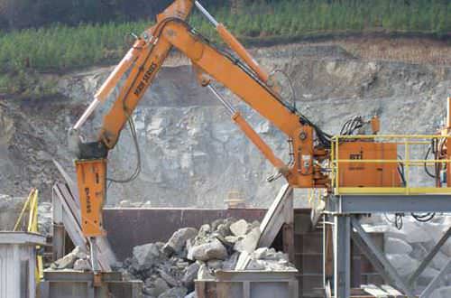 Камнедробилка на кронштейне - max. 9 660 kg | MRH series - Breaker Technology, LTD.