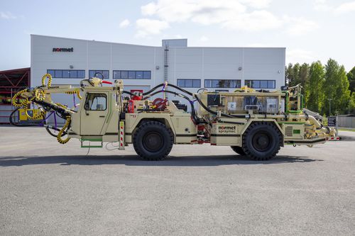 Машина для механического нанесения бетон - SPRAYMEC LF 050 - Normet - с дизельным двигателем / электрическая / гидравлическая