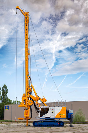 Горизонтальная буровая установка - BG 20 H BT 75 - BAUER Maschinen GmbH - поворотная / гидравлическая / автоматическая