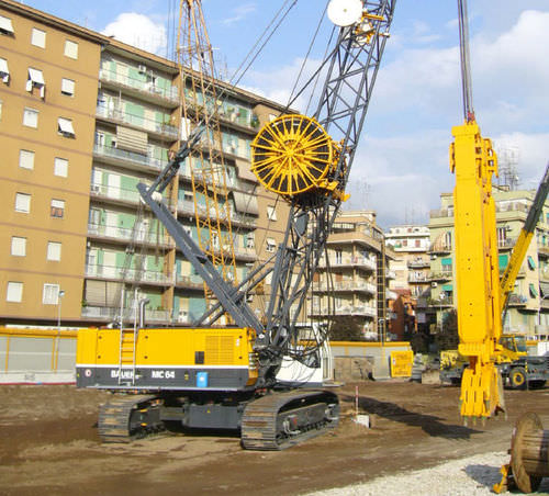 Грейфер со стенкой из бетона, уложенного на месте - DHG series - BAUER Maschinen GmbH - гидравлический