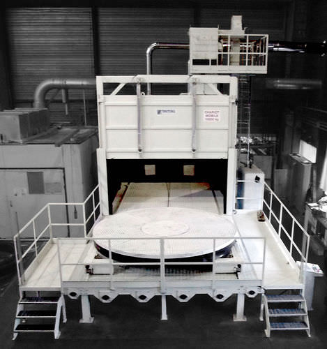 Дробеструйный аппарат с поворотным столом - Bogie - TURBOTECNICA - для металла