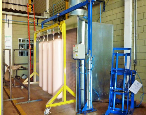 Испытательный стенд давление - Cym Materiales - контролируемый PLC / для баллона КПГ / гидравлический