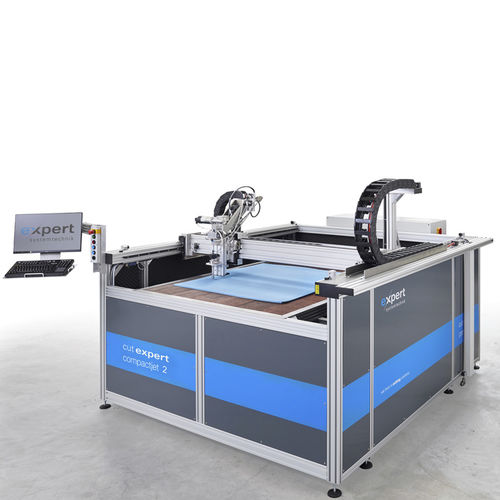Станок для резки струей чистой воды - cut expert compactjet 2 - Expert Systemtechnik GmbH - для пластиковых материалов / для фетра / для углеродных волокон