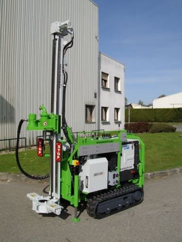 Буровая установка для каротажа - 23 hp, 1 500 kg | Emci 230 - EMCI - гусеничная / поворотная / гидравлическая