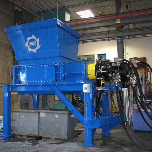 Первичный измельчитель - Dual-Shear® M160 series - SSI Shredding Systems, Inc. - с 2 валами / для дерева / для отходов
