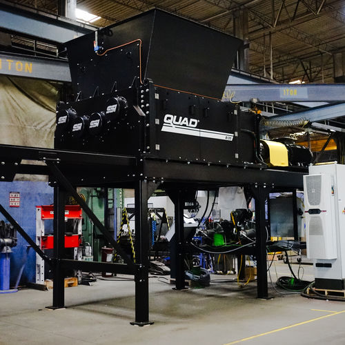 Первичный измельчитель - Quad® Q135 - SSI Shredding Systems, Inc. - с 4 валами / для отходов / с высоким моментом