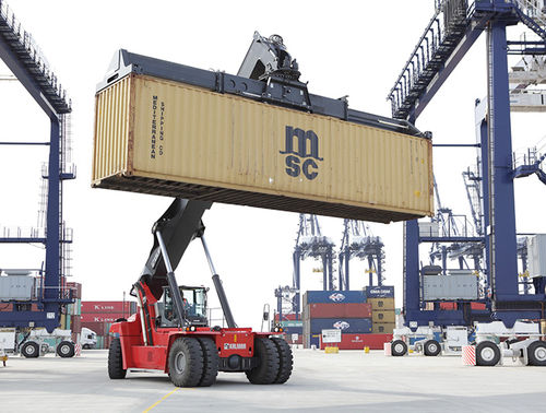 Телескопический вилочный погрузчик контейнеровоз - DRG420–450S - Cargotec