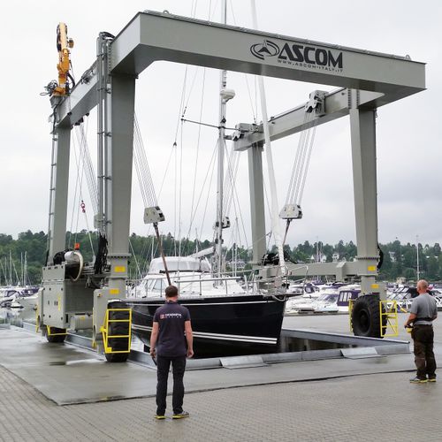 Самоходный козловой кран - BHT 50 - Ascom SpA - для использования на морских судах
