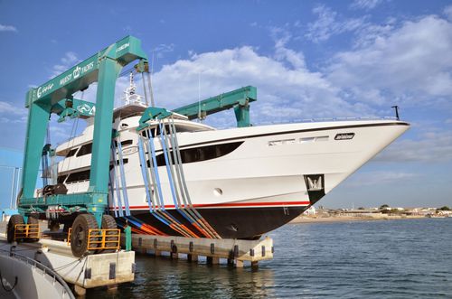 Самоходный козловой кран - BHT 400 - Ascom SpA - для использования на морских судах / гидравлический