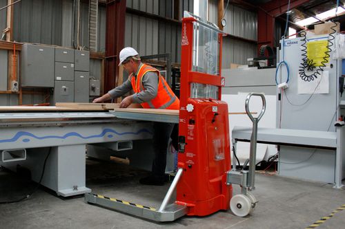 Полуэлектрический штабелер - Quikstak® - Simpro Handling Equipment - с сопровождающим оператором