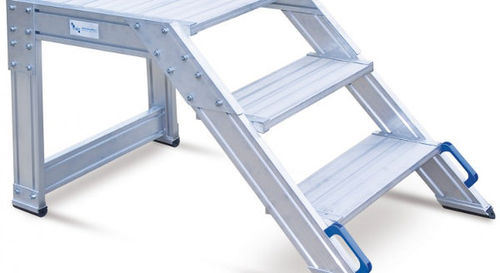 Колесная стремянка - 10403 series - European Special Ladders, S.A. (ESLA) - переносная / фиксированная / из алюминия