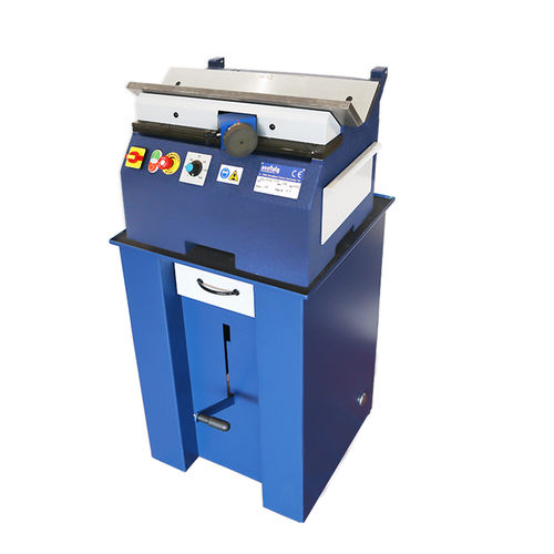 Станок для удаления заусенцев кромкострогальный станок - ASO 850-K - Assfalg GmbH - фрезерование / для листового металла / для металлических деталей