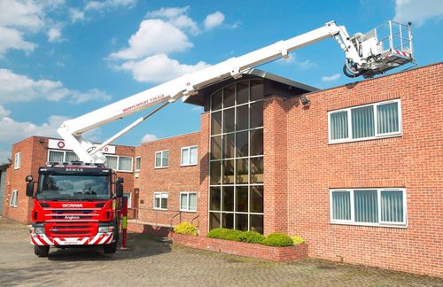 Мобильный телескопический подъемник - Allrounder - Bronto Skylift Oy Ab - дизельный