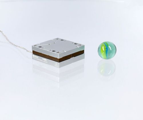 Линейная пластина нанопозиционирования - PLF3232-x.60 - SmarAct GmbH - пьезоэлектрическая / 1 ось / компактная