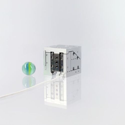 Координатный стол высокая нагрузка - CHS-3232 - SmarAct GmbH - вертикальный / с закрытым контуром / компактный