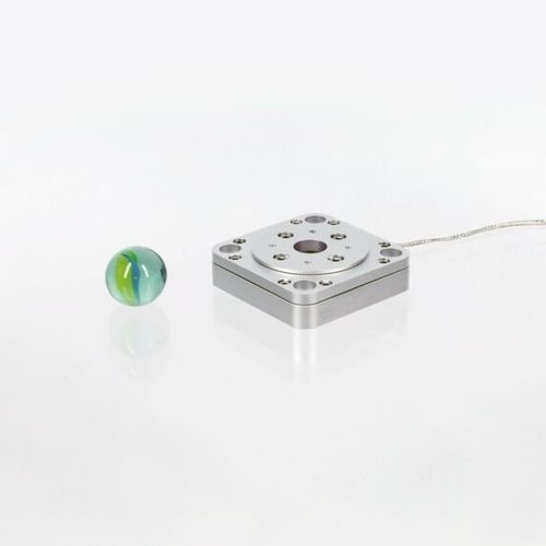 Ротационный координатный стол - SR-4011 - SmarAct GmbH - низковакуумный / с закрытым контуром / высокая нагрузка