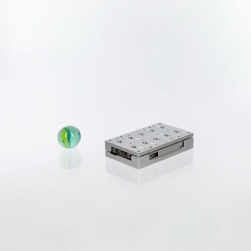 Линейный координатный стол - CLS-3252 - SmarAct GmbH - пьезоэлектрический / алюминий / низковакуумный