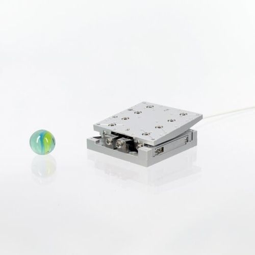 Гониометрический координатный стол - CGO-60.5 - SmarAct GmbH - пьезоэлектрический / многоосный / с перекрестными роликами
