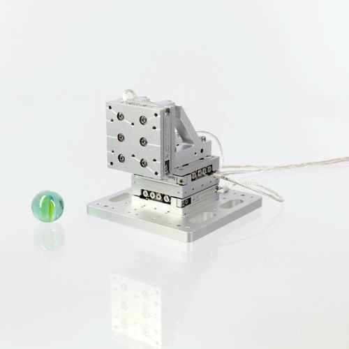 Координатный стол XYZ - CLS32:32 - SmarAct GmbH - 3 оси / с закрытым контуром / модульный