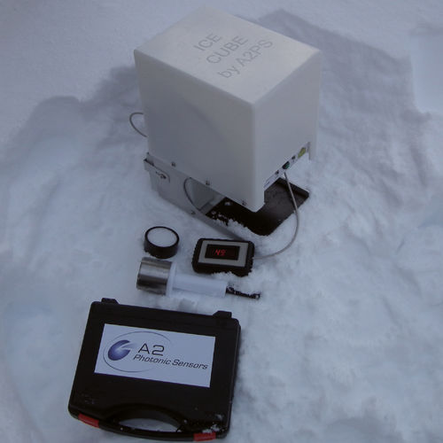 Прибор для измерения удельной поверхности снега - IceCube - A2 Photonic Sensors - удельной поверхности / SSA / лазерный