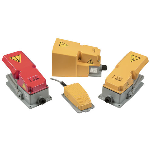 Управляющий педальный переключатель - 46 Series - Werner Electric GmbH - электрический / 1 педаль / обшитый
