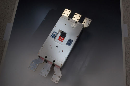 Термический выключатель - BM1600-HS - Shihlin Electric & Engineering Corporation - регулируемый / модульный / с литым корпусом