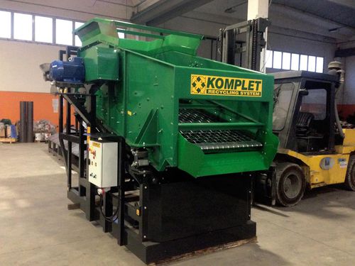 Грубое сито для питания измельчителей - GV series - Komplet Italia srl - вибрирующее / для сыпучих материалов