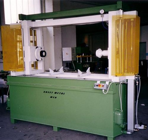 Тестер герметичности расширение резервуаров - Sheet Metal Men s.r.l.