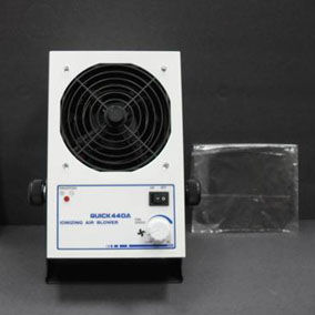 Выдуватель ионизированного воздуха - QK440A  - SMT MAX - одноуровневый / для устранения статической нагрузки