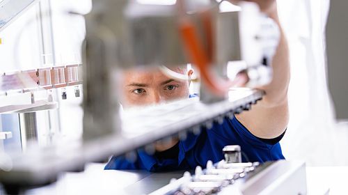 Автоматический renesteur - Körber Pharma - для шприцев
