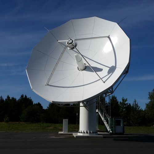 Антенна РЧ - LM-06 - HITEC Luxembourg S.A. - параболическая / высокоэффективная / для слежения