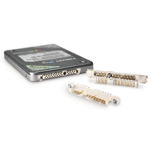 Соединитель SATA - Nebula series - Smiths Interconnect - для передачи данных / PCB / изогнутый