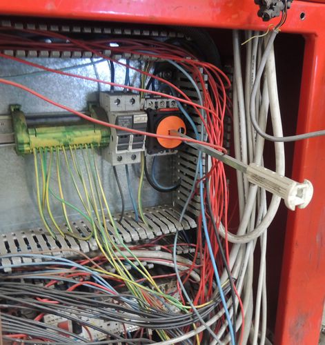 Оболочка для защиты - CABLE EQUIPEMENTS - спиральная / для электрических кабелей / гибкая