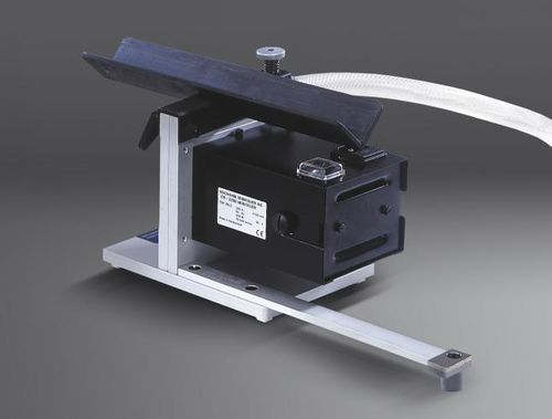 Кромкострогальный станок для пластмасс - Gravotech - с металлической пластиной