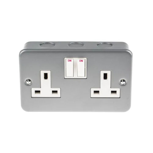 Встроенная розетка - 768-3517 - RS PRO - для сборки на столе / IP20 / 2 полюса
