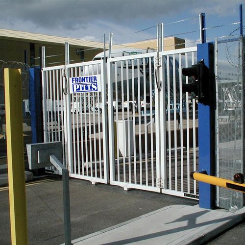 Поворотный портал - Bi Fold - FRONTIER PITTS FRANCE - автоматический / механизированный / с ручным управлением