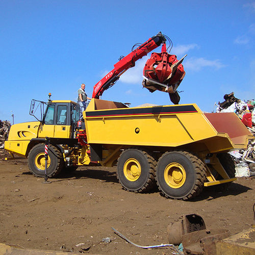 Башенный кран на грузовике - F215A.0 series - Fassi gru S.p.A - с манипулятором / для строительства / для перерабатывающей промышленности