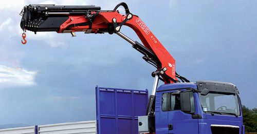 Башенный кран на грузовике - F710RA xhe-dynamic series - Fassi gru S.p.A - с манипулятором / для подъема / для загрузки