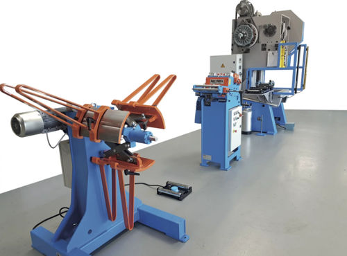 Производственная линия для полосовых щеток - ETS LONG SAS - EMG PRESSES