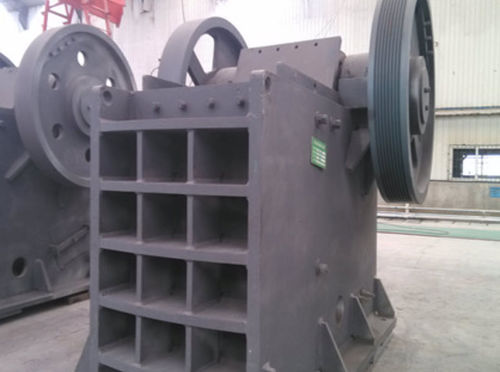 Щековая камнедробилка - PE series  - Zhengzhou Dingsheng Engineering Technology Co., Ltd. - стационарная / первичная / вторичная