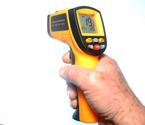 Инфракрасный термометр - GM700 - Labfacility Limited - цифровой / подвижный