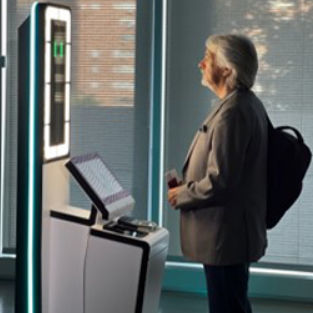 Биометрический датчик считыватель для лица - Fly to Gate - Thales - Cybersecurity & Digital Identity