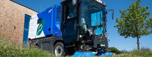 Электрическая подметальная машина - eCleango 550 series - Aebi Schmidt Holding AG  - автономная / для улиц / с 2 щетками