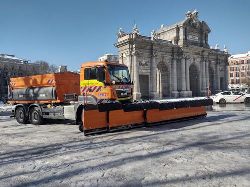 Широкий снегоочиститель - Teplex - Bucher Municipal AG - для легких транспортных средств