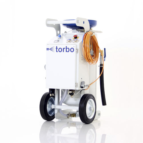 Ручной пескоструйный аппарат - torbo SoftLine - torbo ENGINEERING KEIZERS GmbH  - под давлением / мобильный