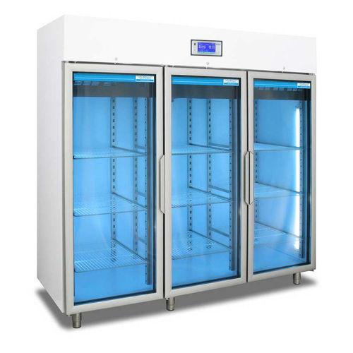 Медицинский холодильник - TC 107 - tritec GmbH - в виде шкафа / 3 дверцы / антибактериальный