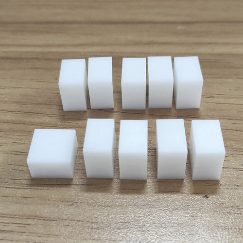Керамика из черепицы - Xiamen Innovacera Advanced Materials Co., Ltd - в форме палочек / циркония / изоляционная