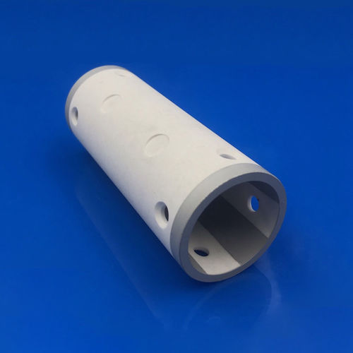 Трубчатая керамика - Xiamen Innovacera Advanced Materials Co., Ltd - из оксида алюминия / изоляционная