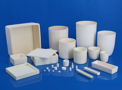 Тигель для полупроводниковой промышленности - Xiamen Innovacera Advanced Materials Co., Ltd - керамический / для трансфера расплавленного металла / для использования в условиях высоких температур